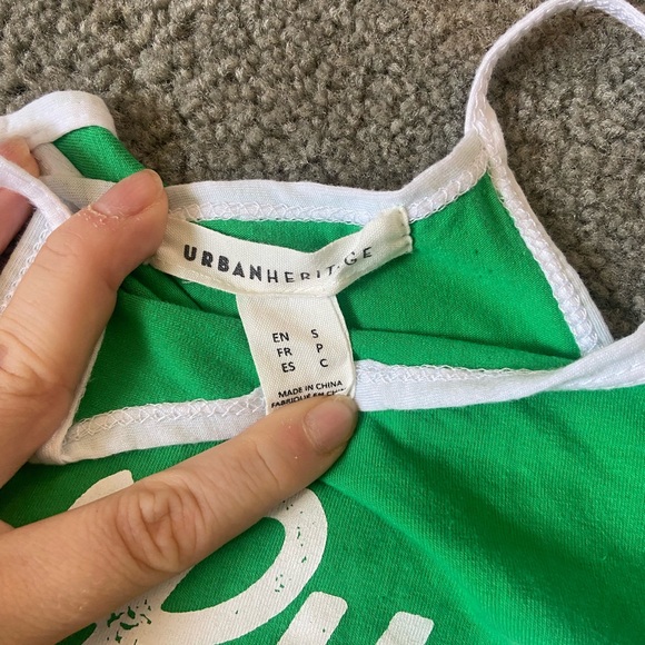 Cute Lucky Charm tank! - Picture 2 of 2